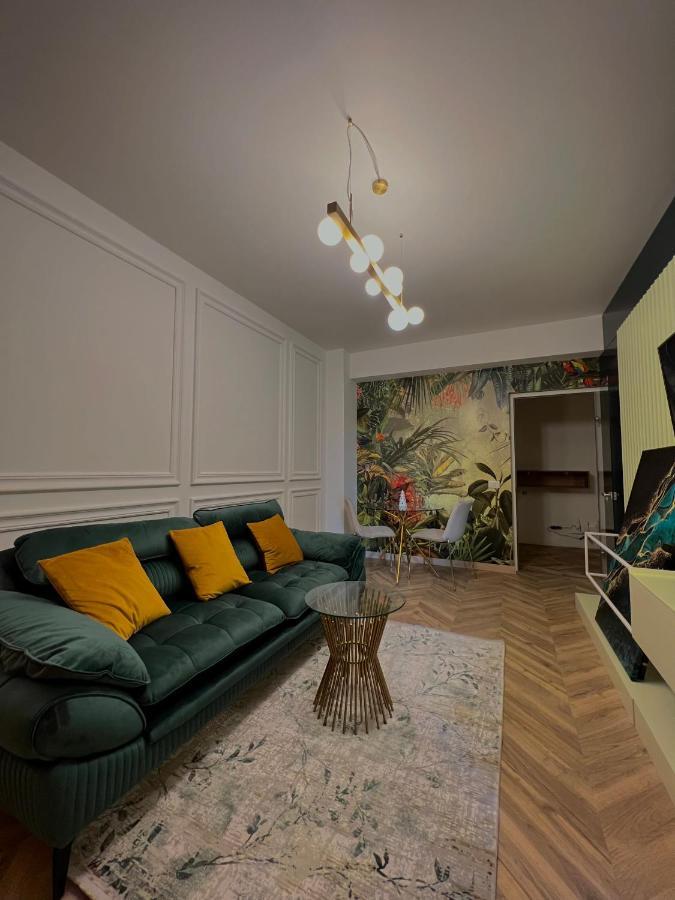 Nivas Apartments-Palace Of Culture ياش المظهر الخارجي الصورة