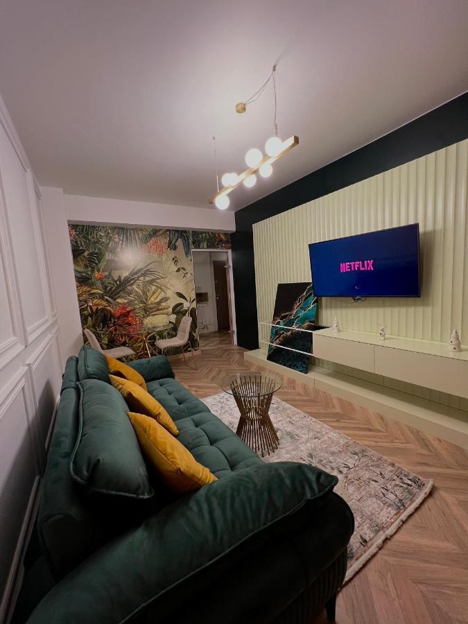 Nivas Apartments-Palace Of Culture ياش المظهر الخارجي الصورة