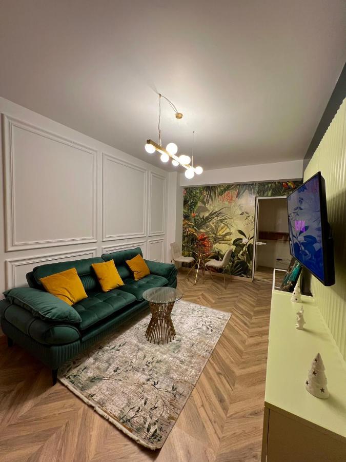 Nivas Apartments-Palace Of Culture ياش المظهر الخارجي الصورة