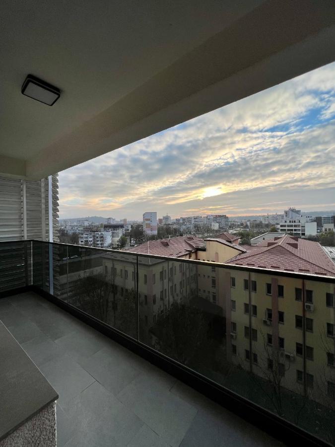 Nivas Apartments-Palace Of Culture ياش المظهر الخارجي الصورة
